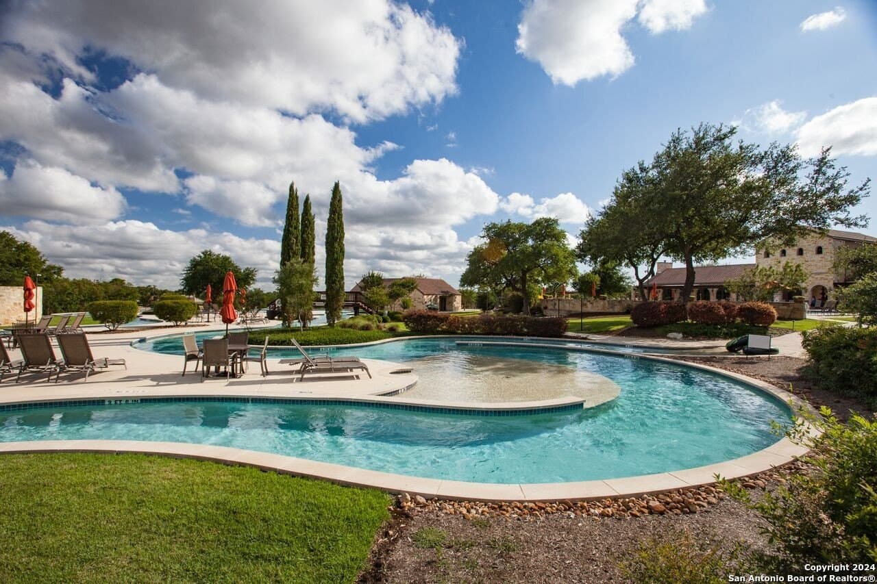 1.14 acres in Comal County - photo 16