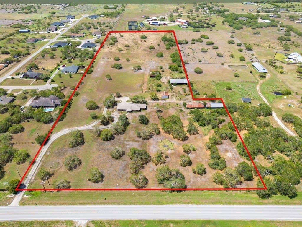 15.22 acres in Nueces County - photo 2