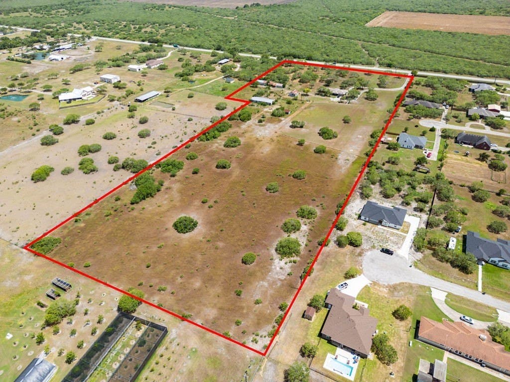 15.22 acres in Nueces County - photo 5