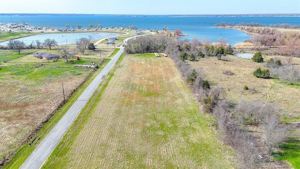 1.11 acres in Navarro County - photo 10