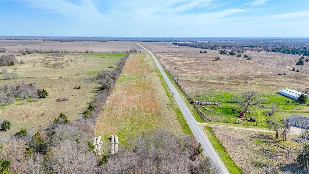 1.11 acres in Navarro County - photo 4
