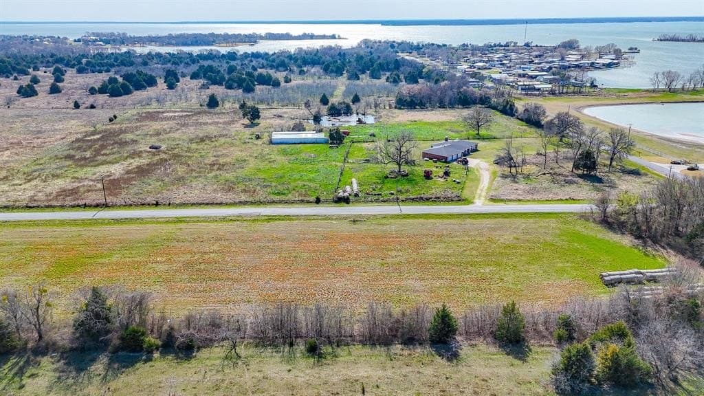 1.11 acres in Navarro County - photo 15