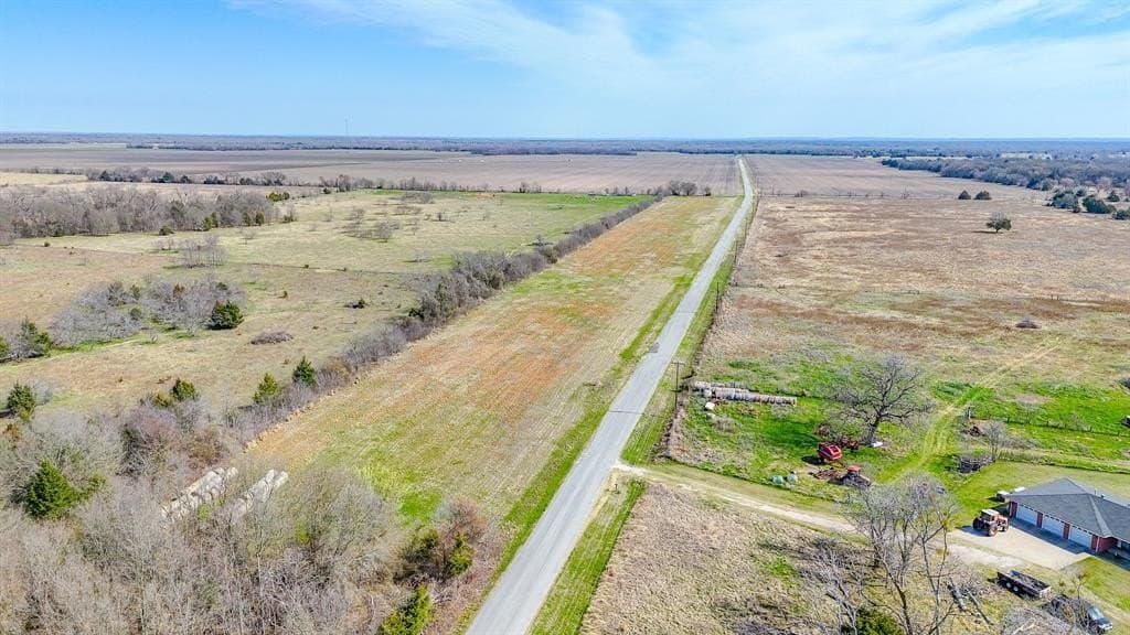 1.11 acres in Navarro County - photo 5