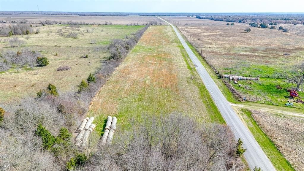 1.11 acres in Navarro County - photo 2