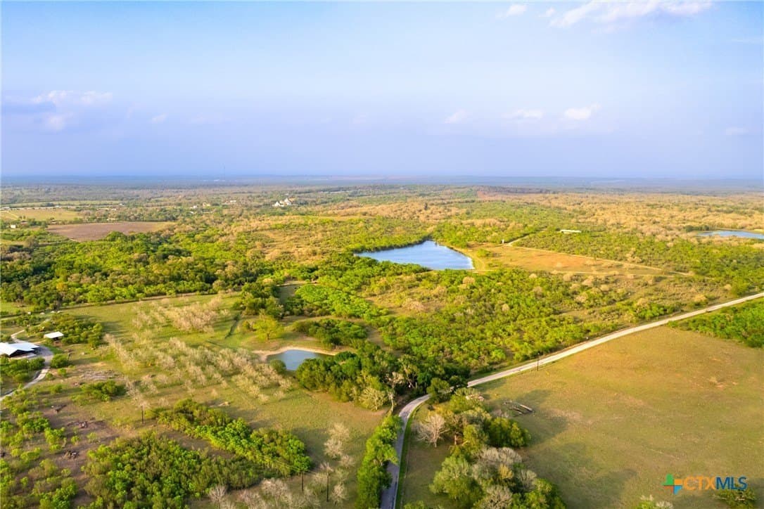 120 acres in Guadalupe County - photo 34