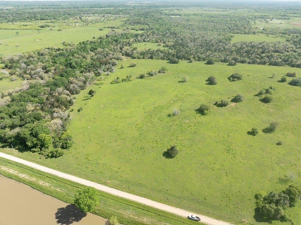 18 acres in Fayette County - photo 4