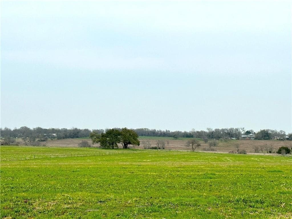 10 acres in Coryell County - photo 3