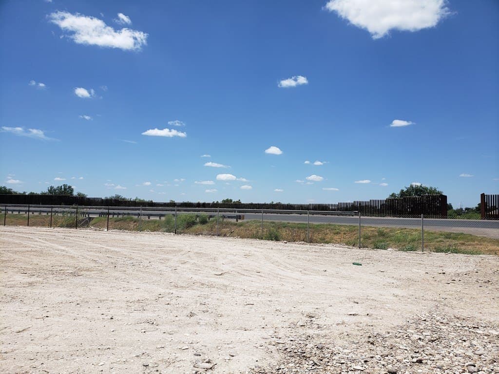 140,751 acres in Maverick County - photo 15