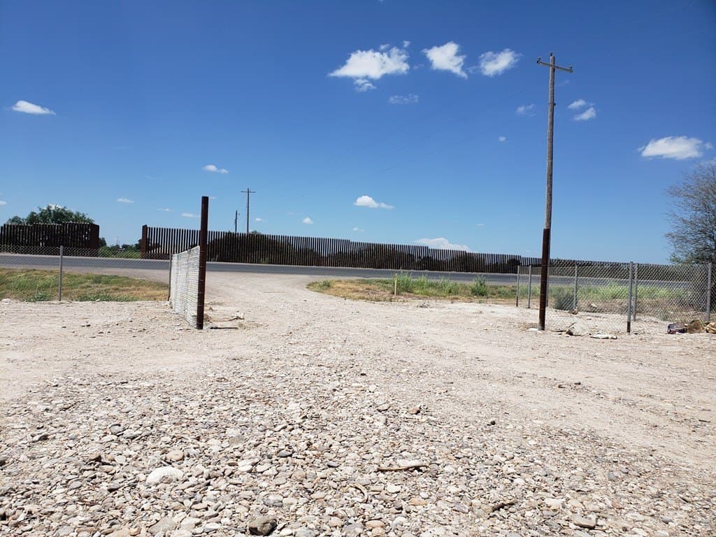 140,751 acres in Maverick County - photo 13