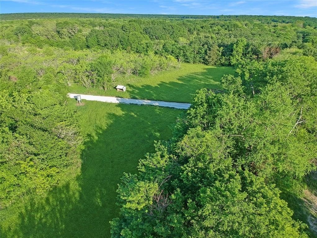 364.17 acres in Kaufman County - photo 18