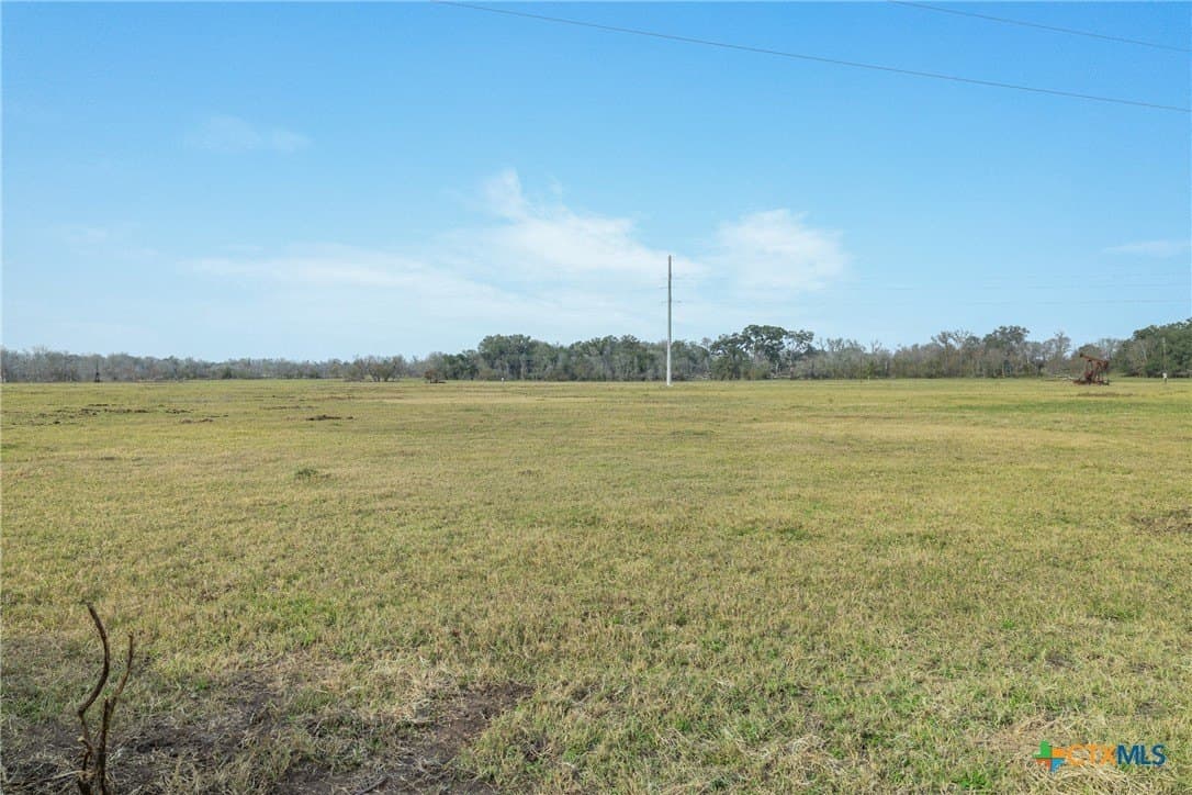 156.61 acres in Caldwell County - photo 4