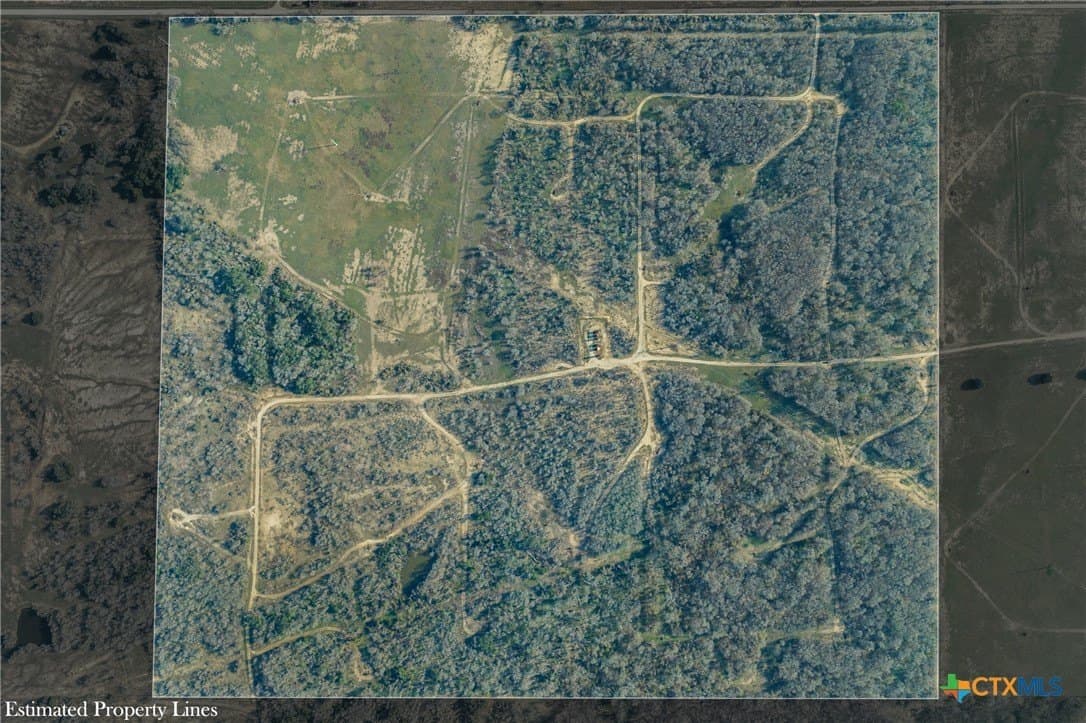 156.61 acres in Caldwell County - photo 2