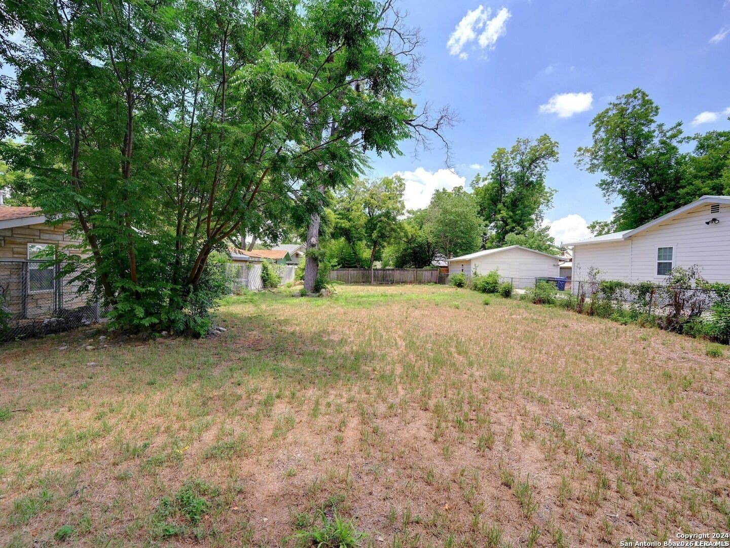 0.17 acres in Bexar County - photo 4