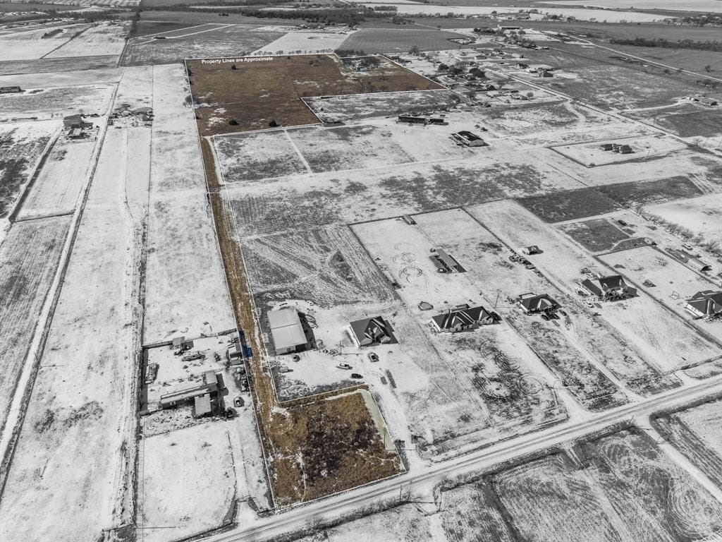 36.43 acres in Ellis County - photo 5