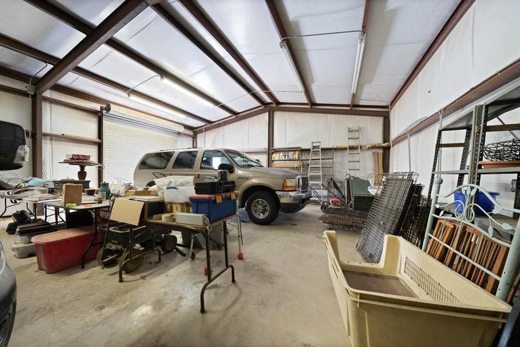 36.43 acres in Ellis County - photo 40