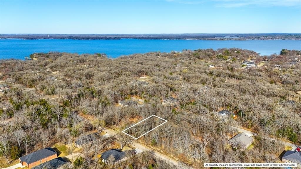 0.17 acres in Henderson County - photo 2