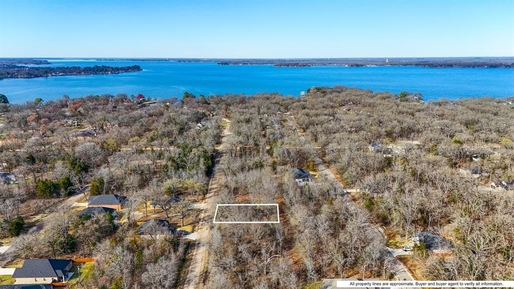 0.17 acres in Henderson County - photo 3