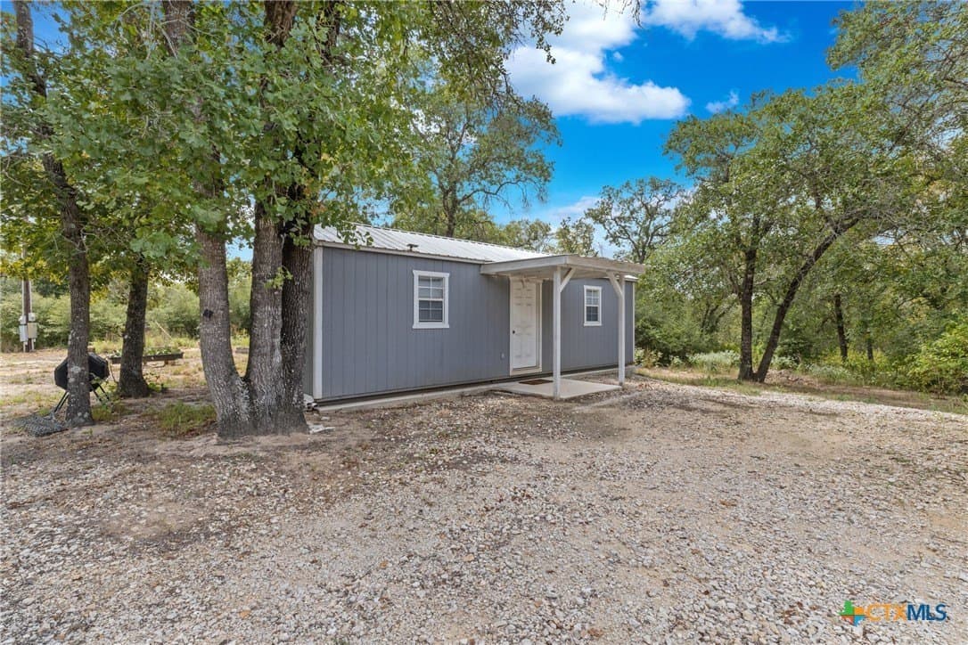 11 acres in Guadalupe County - photo 9