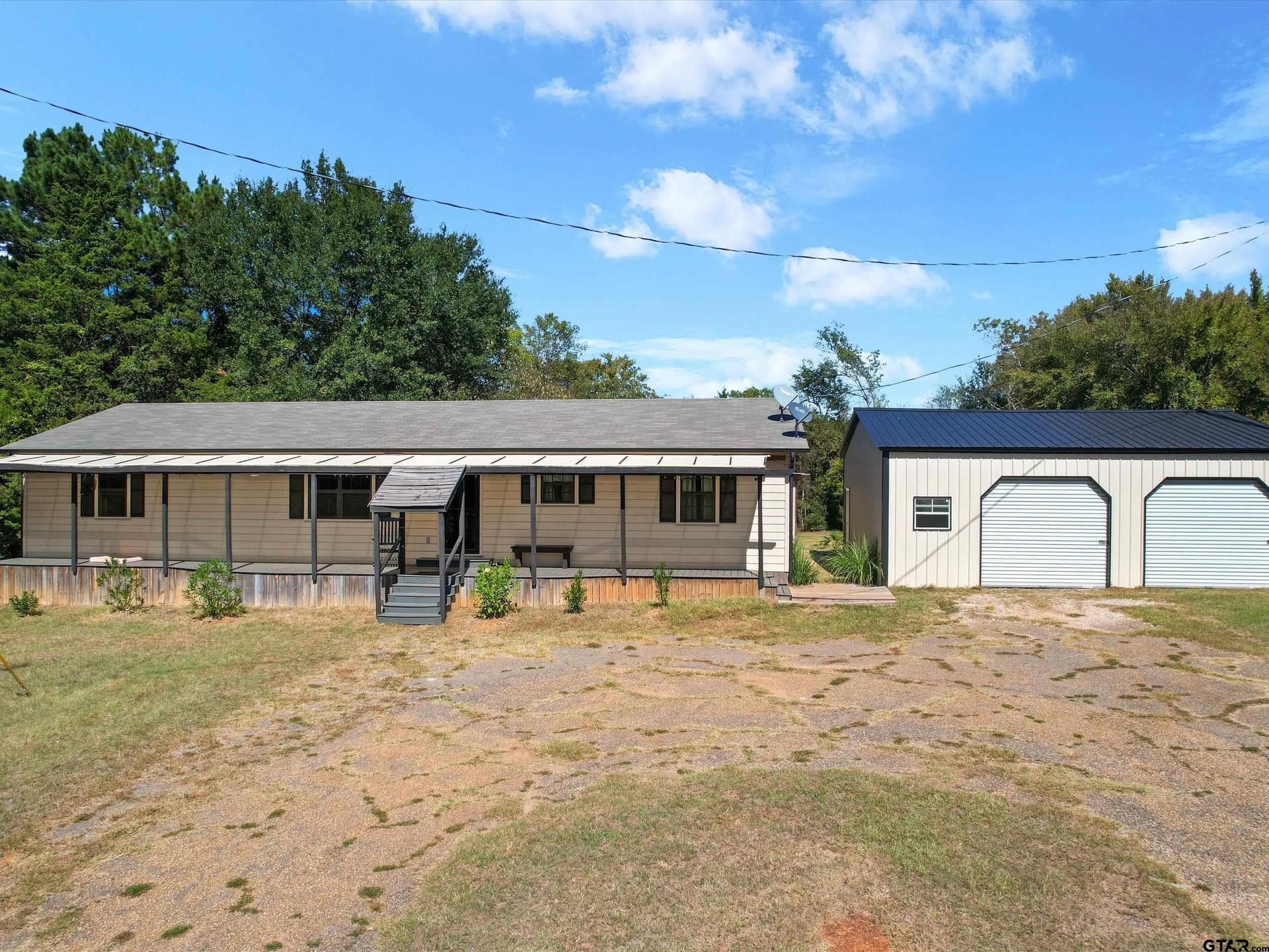 1832 FM 2906