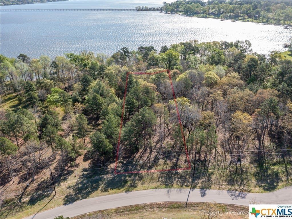1.03 acres in Henderson County - photo 12