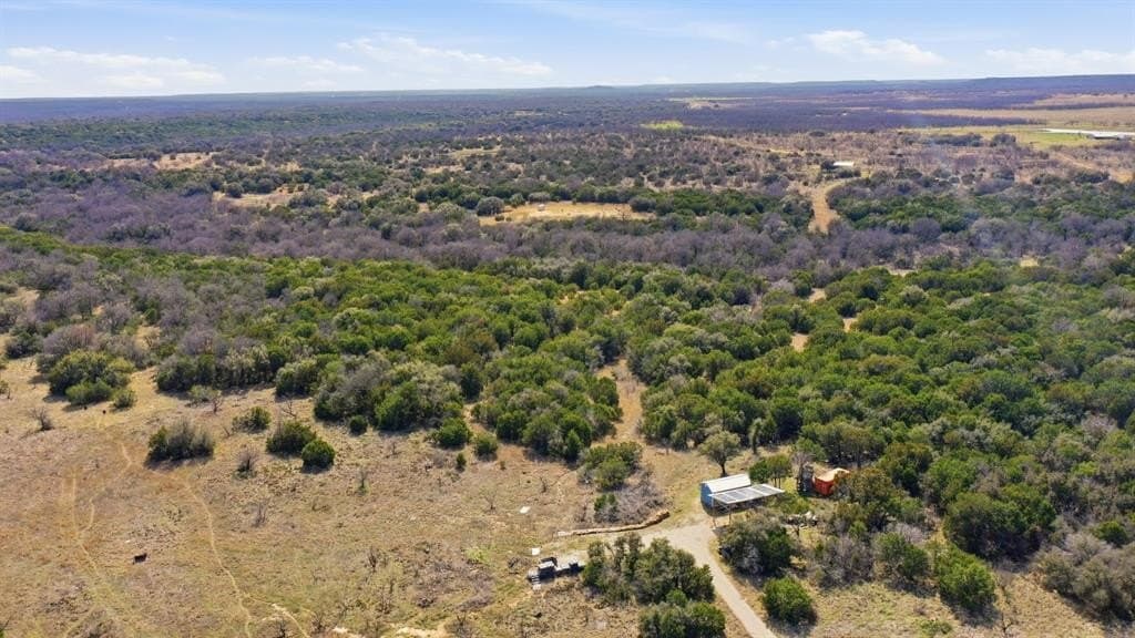 10 acres in Stephens County - photo 5
