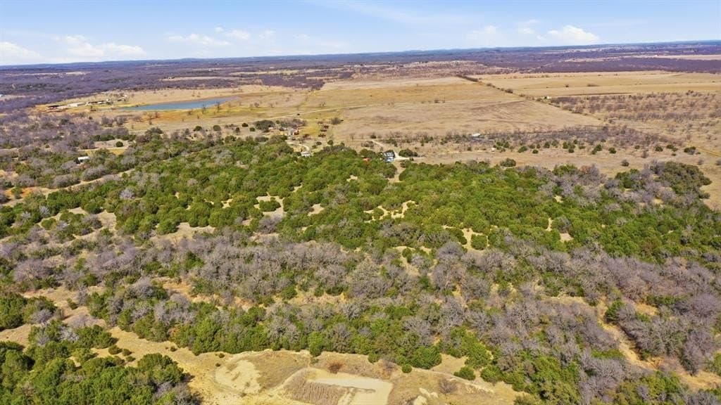 10 acres in Stephens County - photo 6