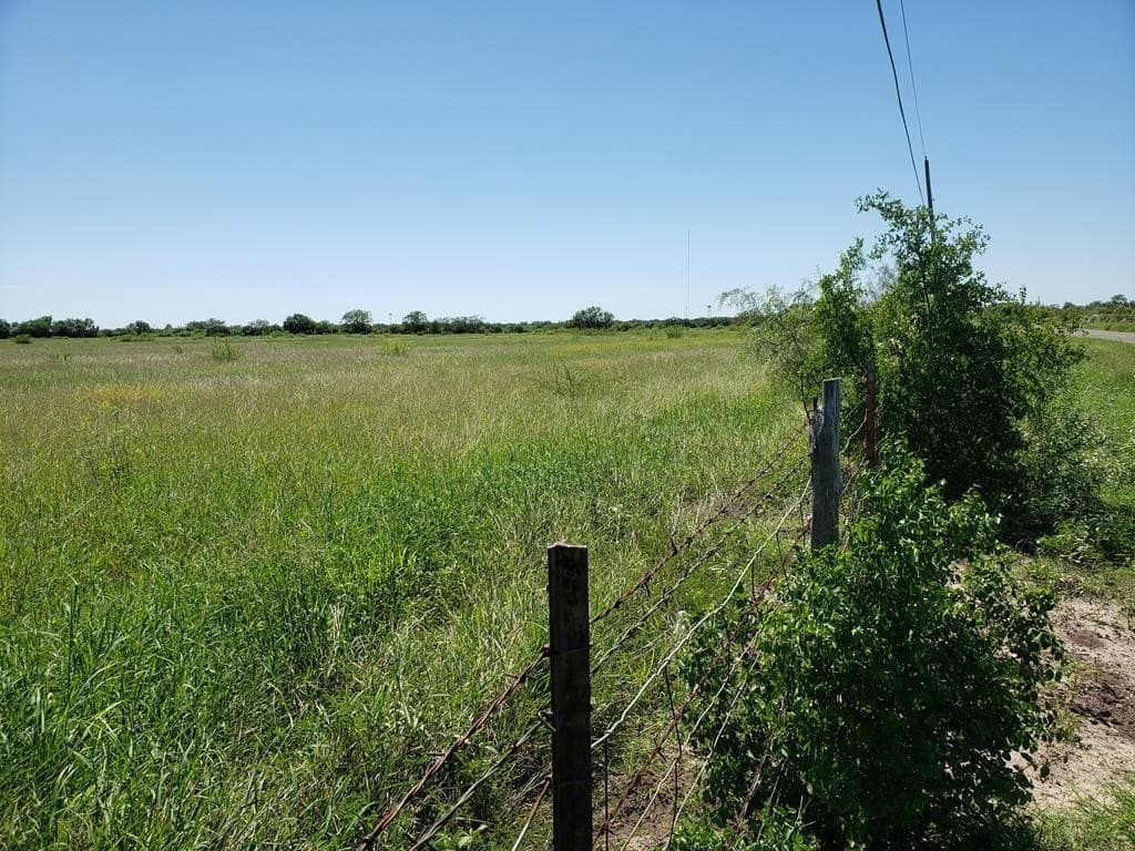 5.02 acres in Maverick County - photo 24