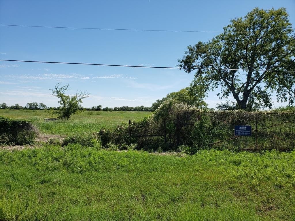 5.02 acres in Maverick County - photo 7