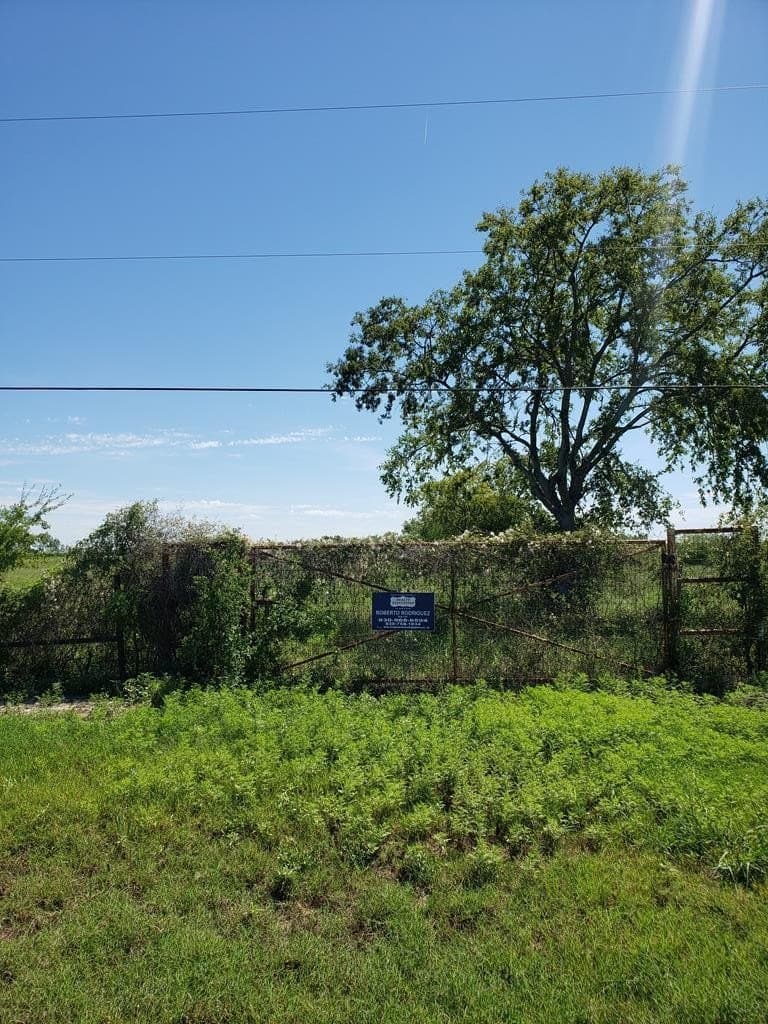 5.02 acres in Maverick County - photo 5