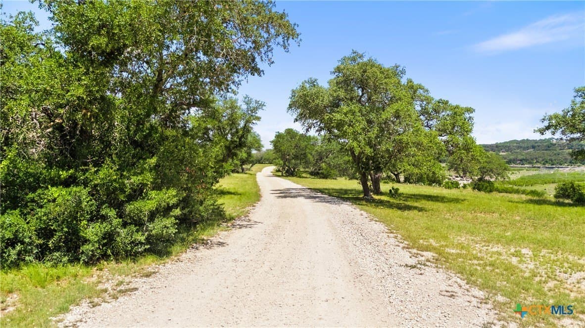 1.9 acres in Comal County - photo 20