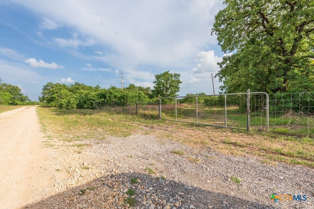 10.03 acres in Caldwell County - photo 6