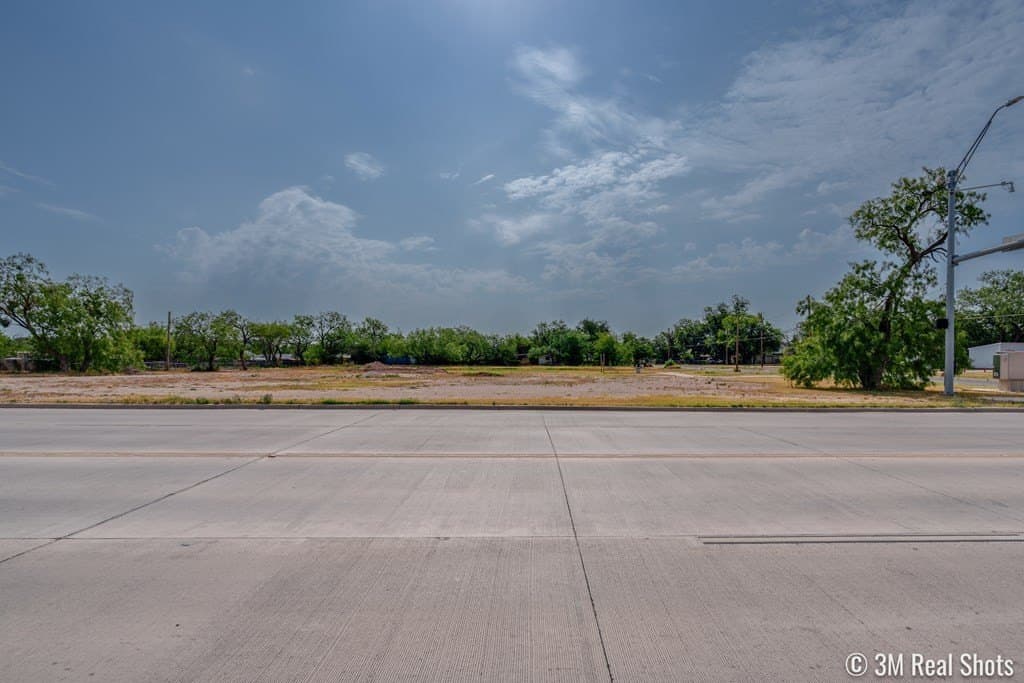 0.87 acres in Tom Green County - photo 4