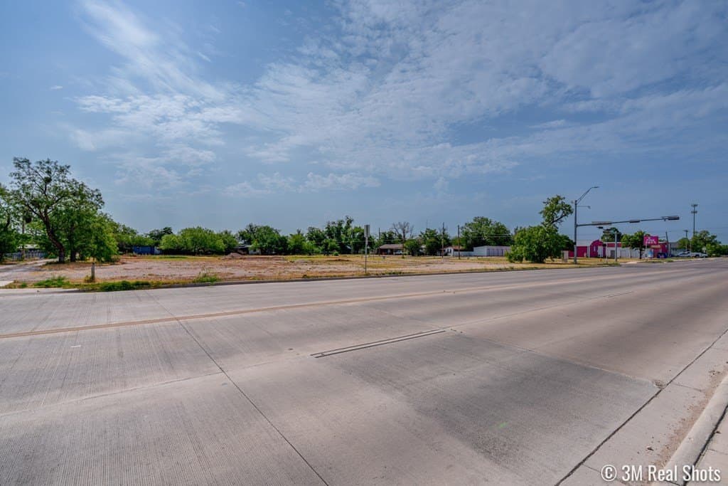 0.87 acres in Tom Green County - photo 5