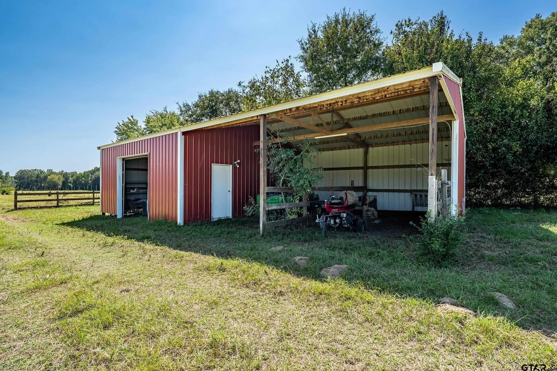12.91 acres in Smith County - photo 12