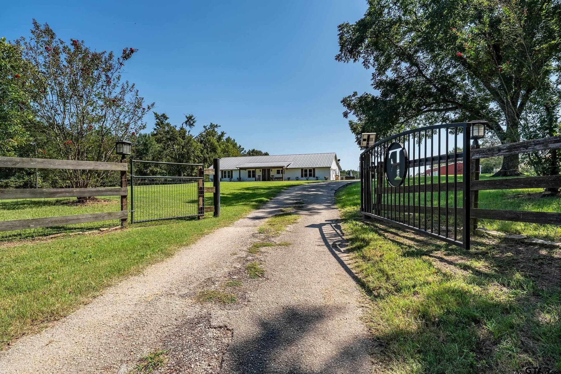 12.91 acres in Smith County - photo 10
