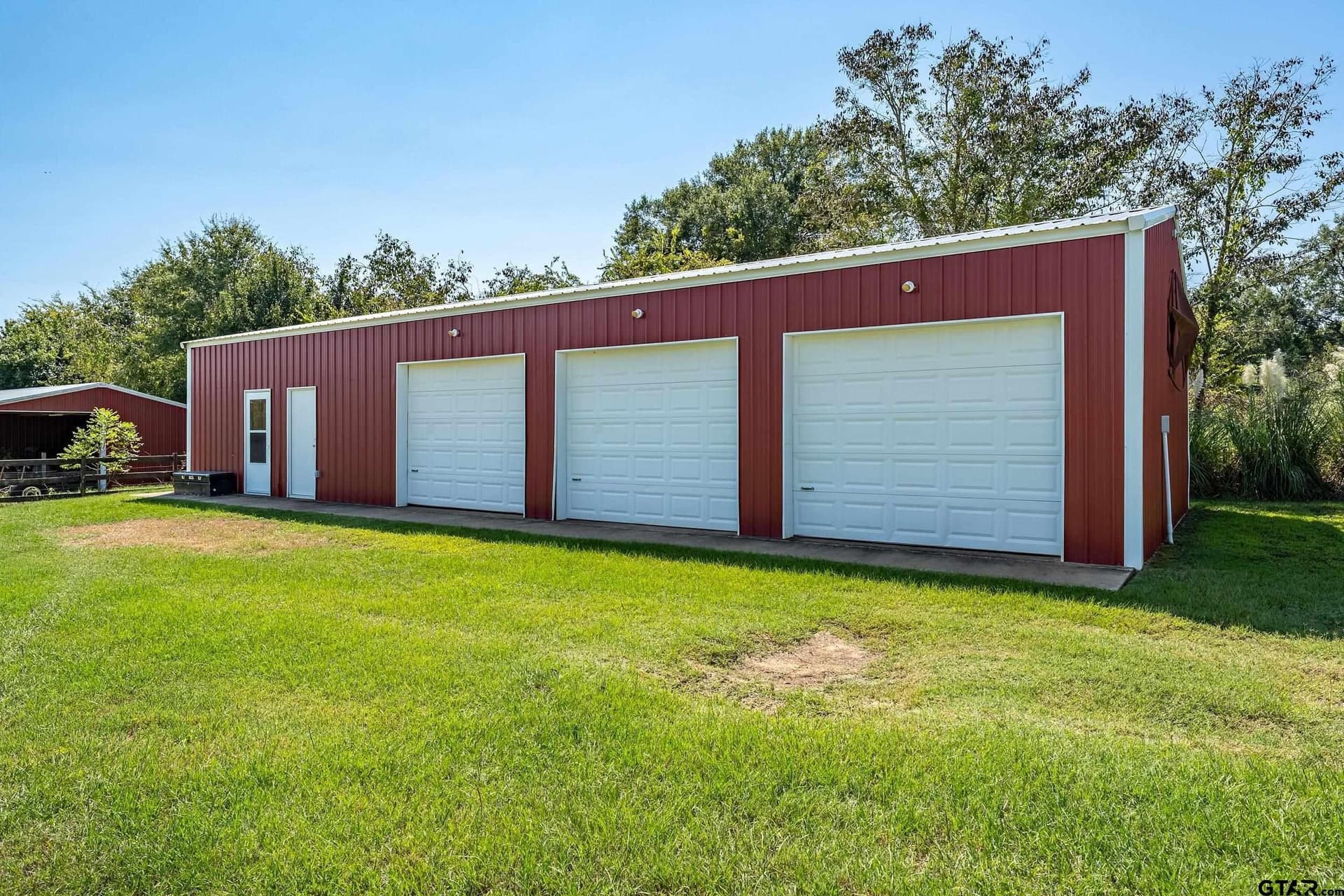 12.91 acres in Smith County - photo 9