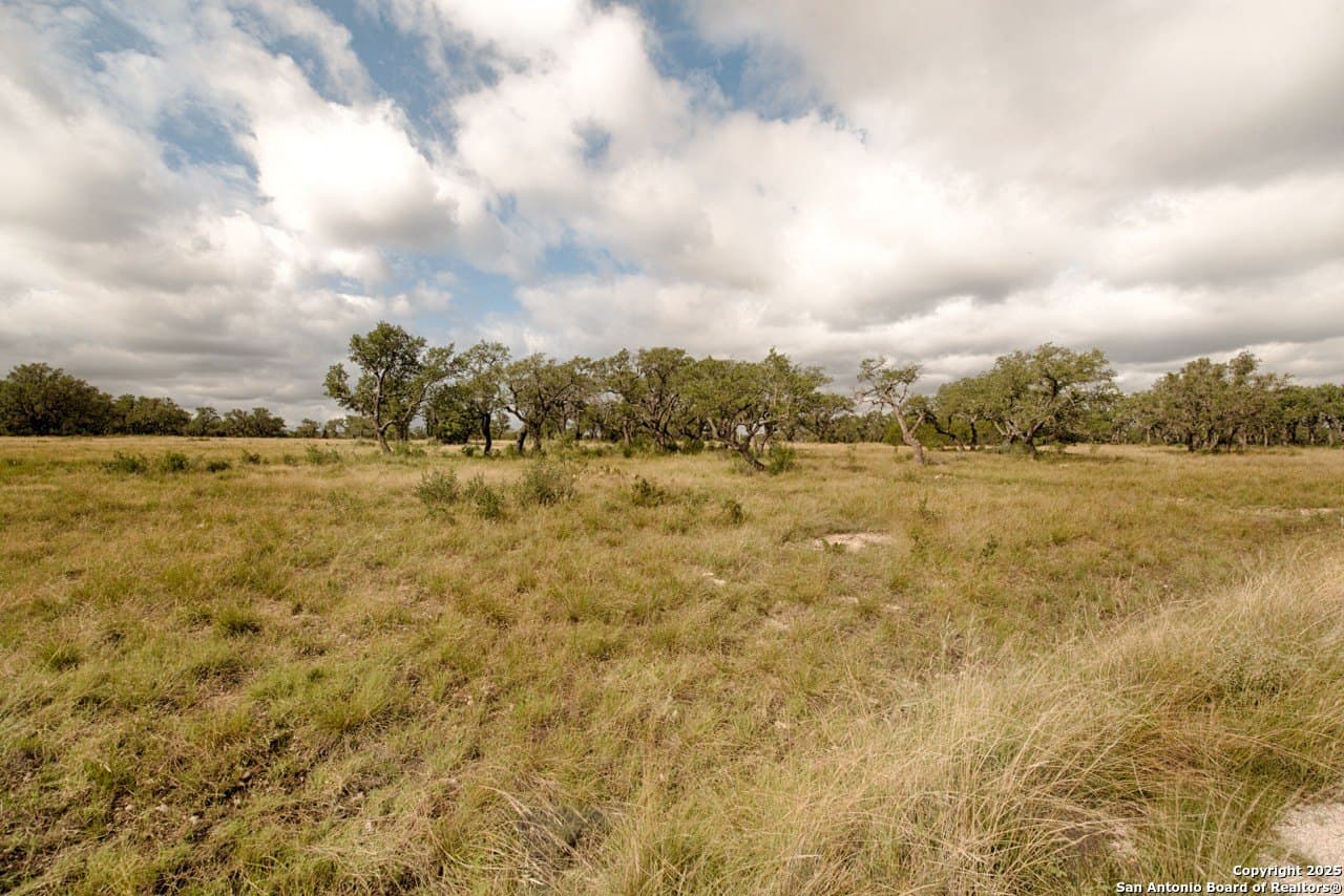 10 acres in Kimble County - photo 5