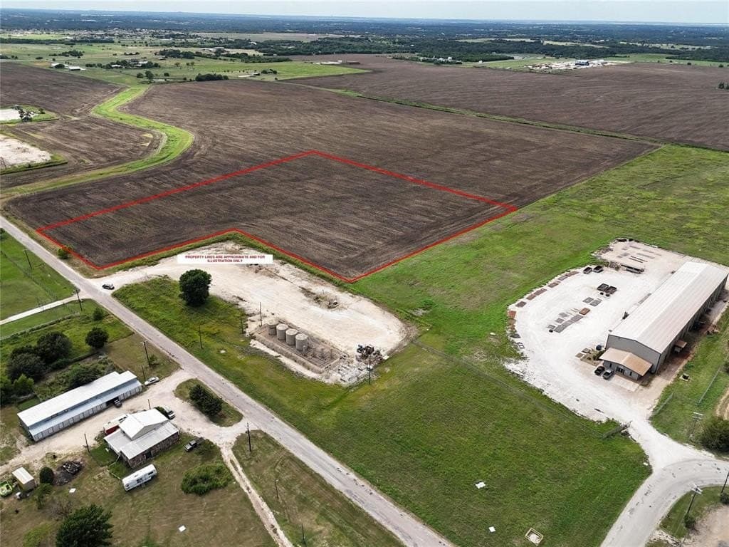7.25 acres in Johnson County - photo 4