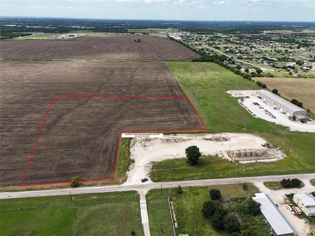 7.25 acres in Johnson County - photo 6