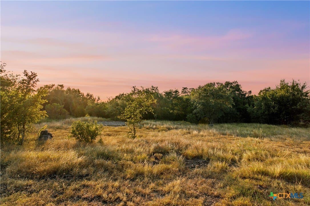1.2 acres in Comal County - photo 2