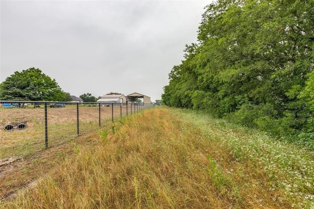 5.04 acres in Collin County - photo 6