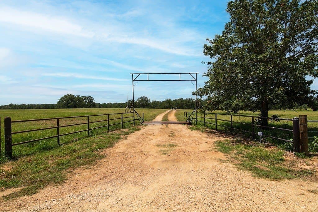 155.95 acres in Fayette County - photo 27