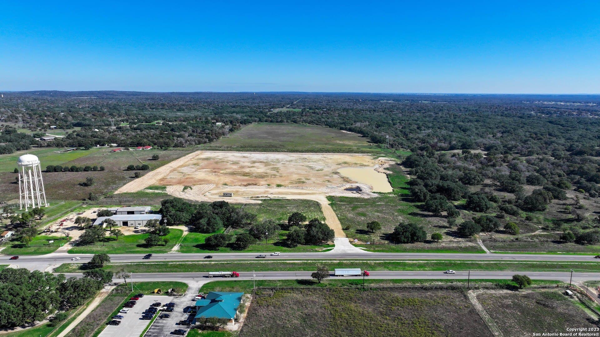 6506 US Highway 181 N