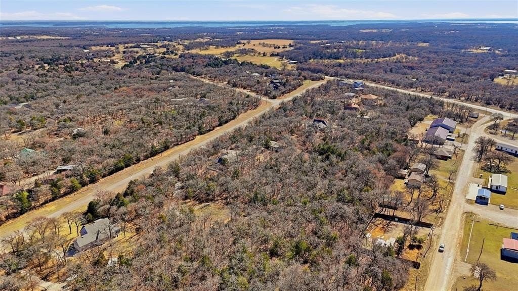 2.01 acres in Cooke County - photo 7