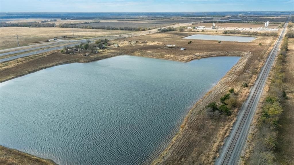 53.92 acres in Hunt County - photo 30