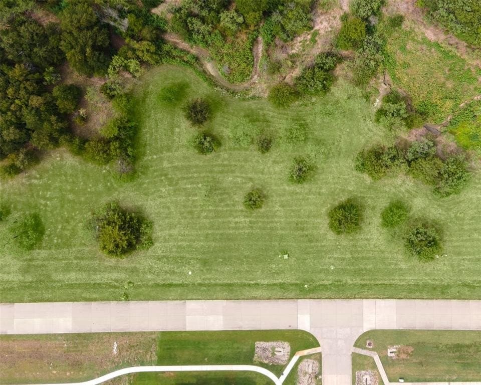 2 acres in Ellis County - photo 3