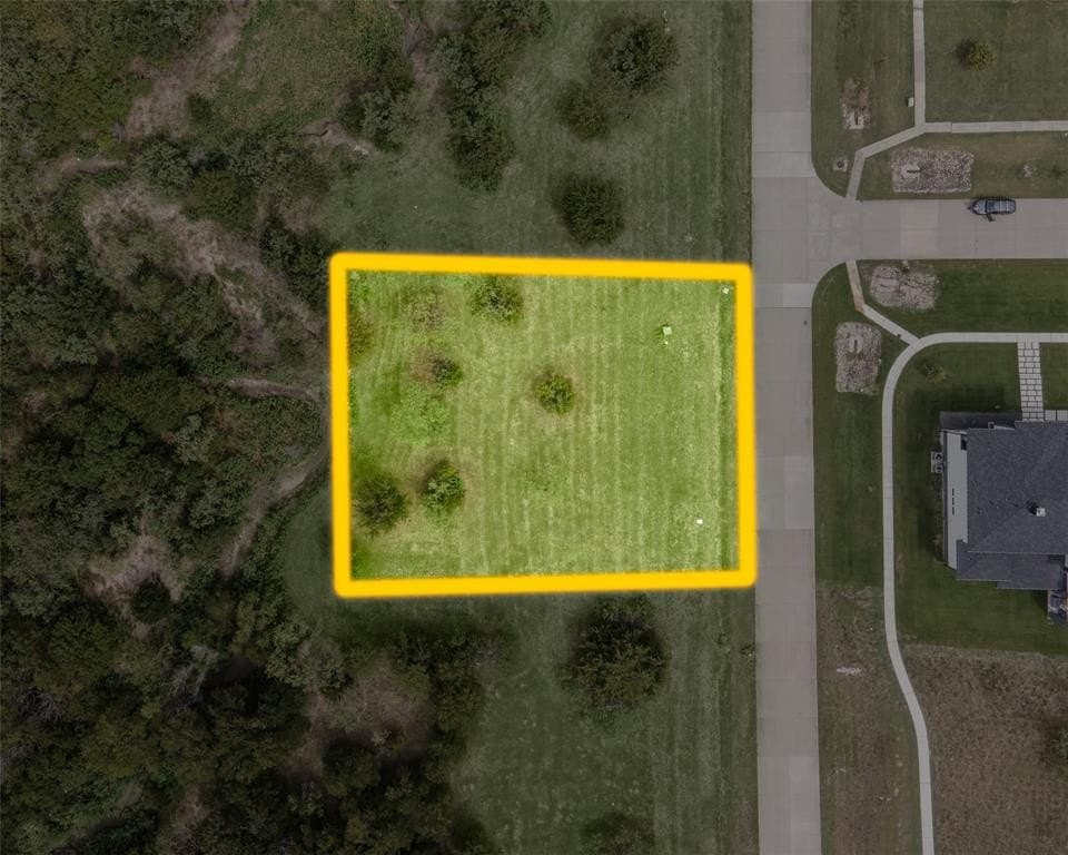 2 acres in Ellis County - photo 5