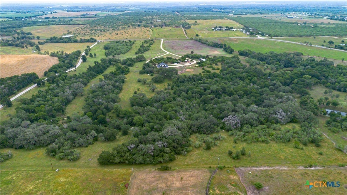 51.75 acres in Guadalupe County - photo 2