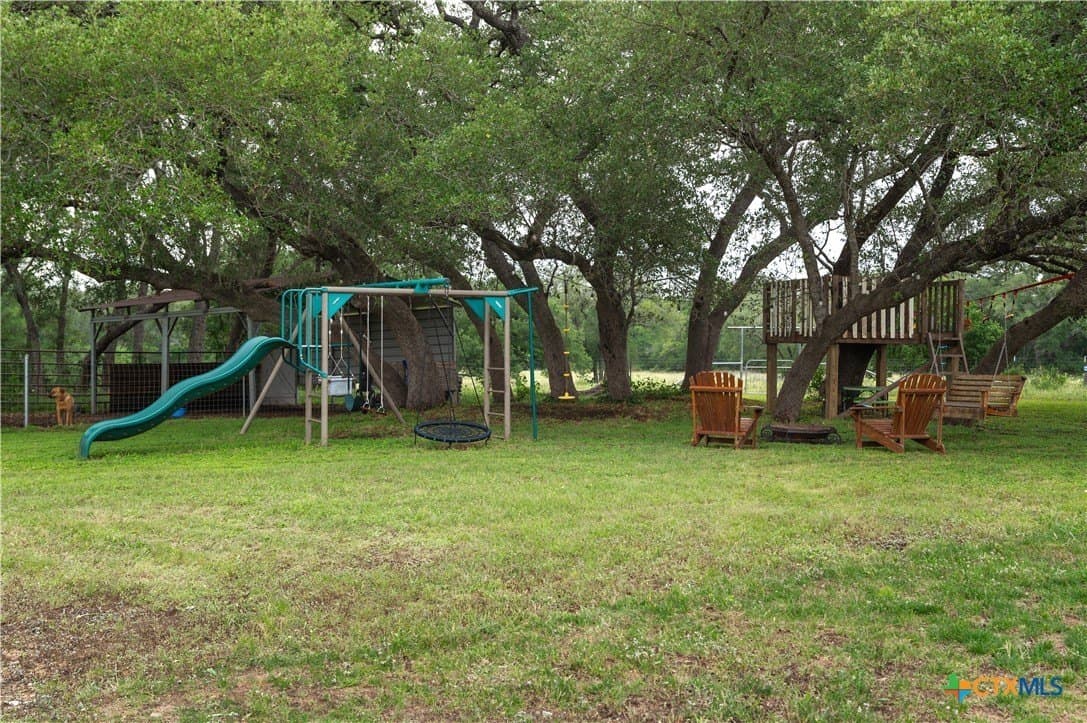 51.75 acres in Guadalupe County - photo 16