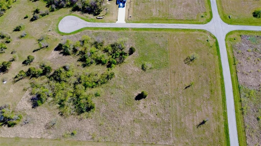1 acres in Navarro County - photo 5